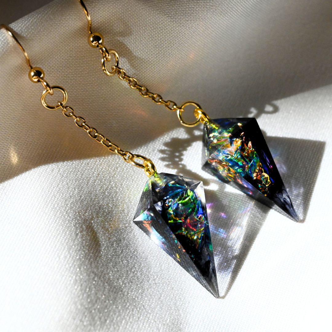 Chaos Bolt D4 Earrings