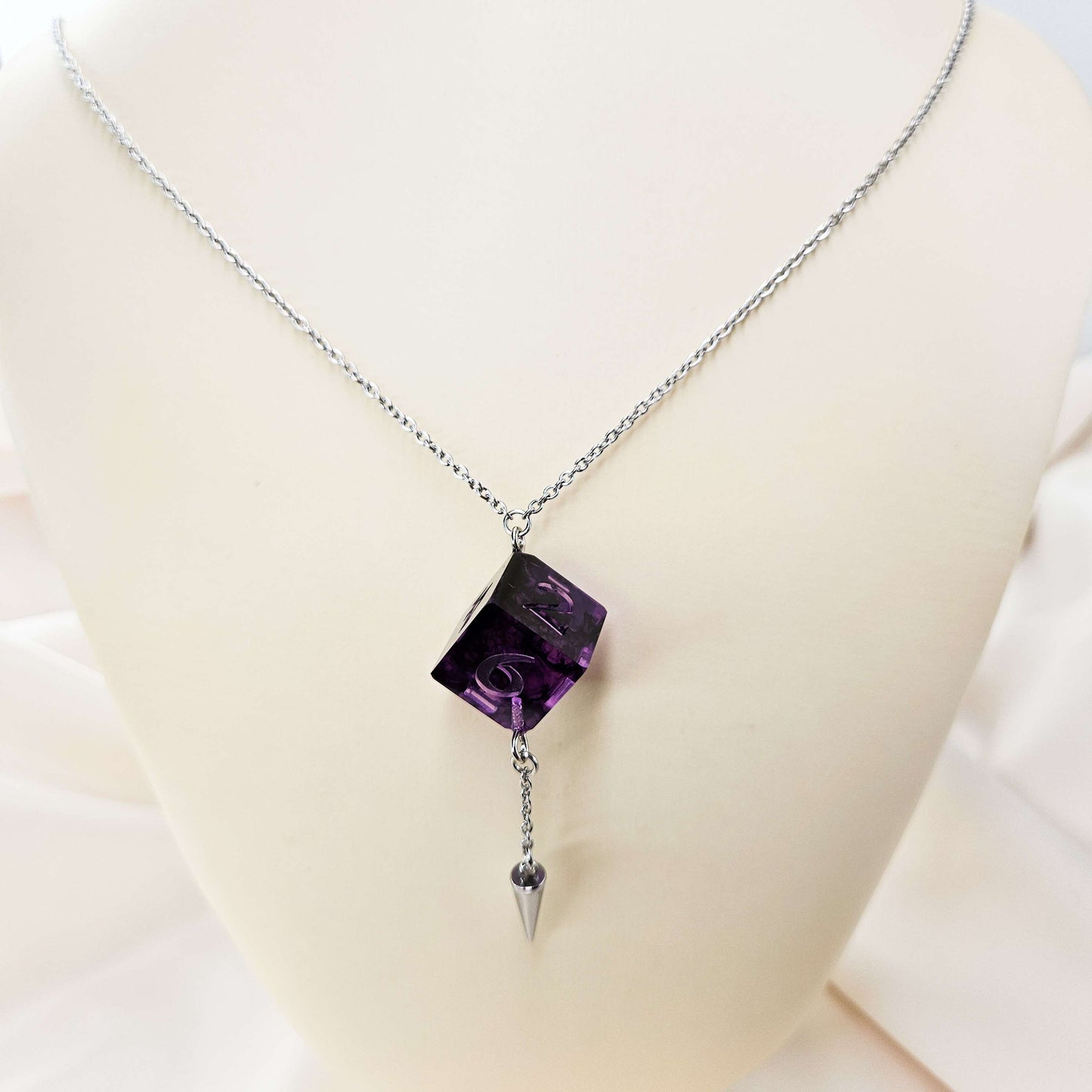 Countess D6 Spike Necklace