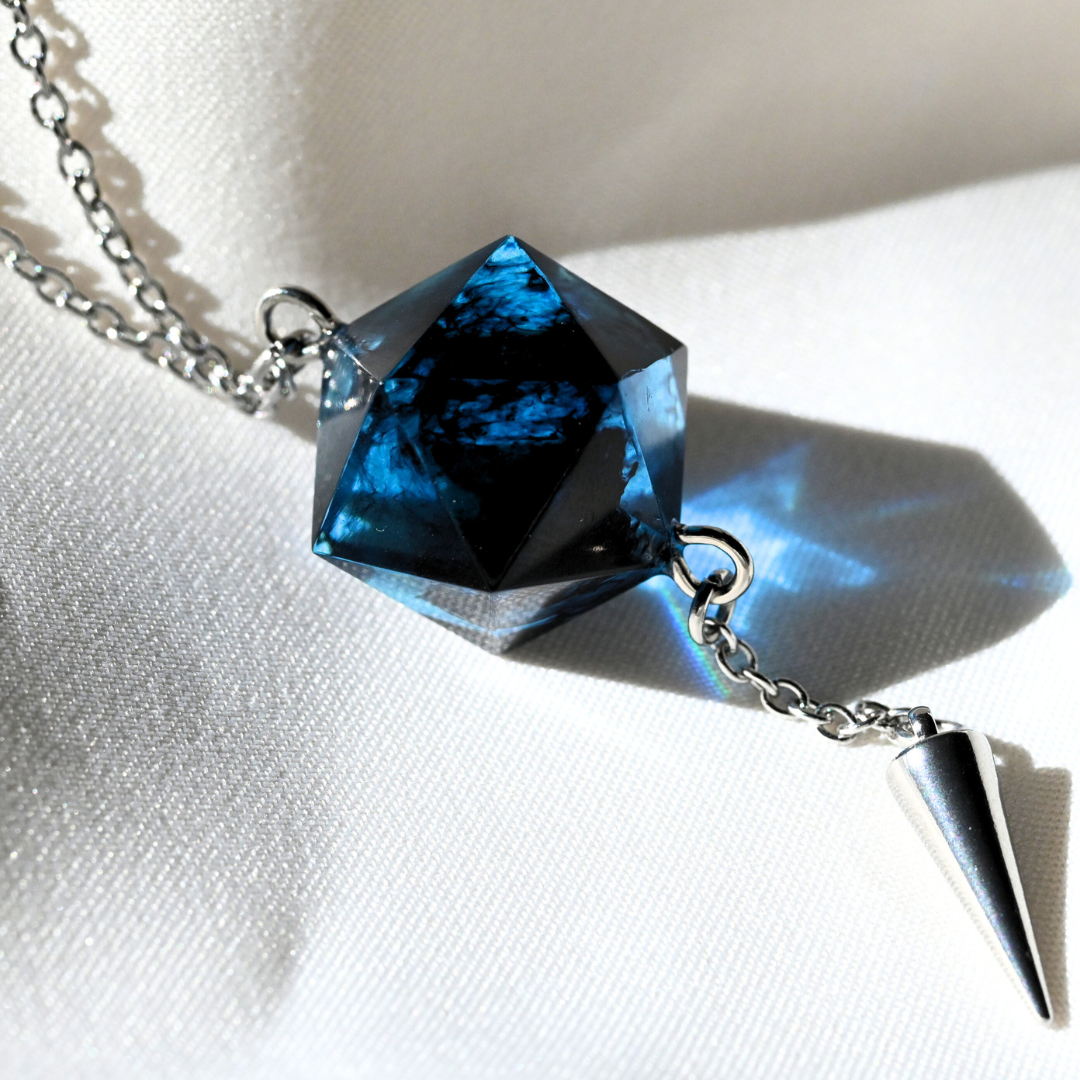 Drowned Spike D20 Necklace