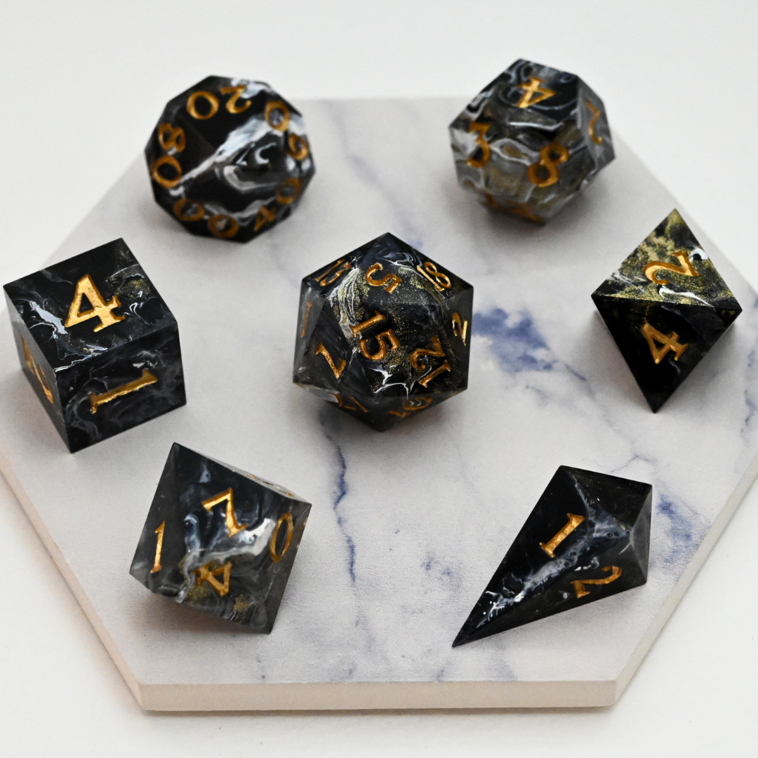 Unknown Death Dice Set